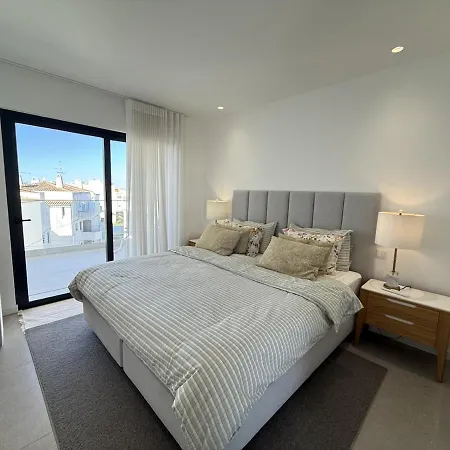 Spectacular Ocean Views, Enormous Private Terrace Apartamento Olhos de Agua (Albufeira)