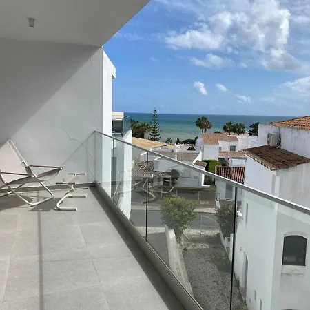 Spectacular Ocean Views, Enormous Private Terrace Apartamento Olhos de Agua (Albufeira)